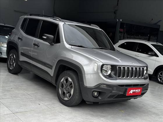 JEEP RENEGADE 1.8 16V FLEX 4P AUTOMÁTICO JEEP RENEGADE 1.8 16V FLEX 4P AUTOMÁTICO